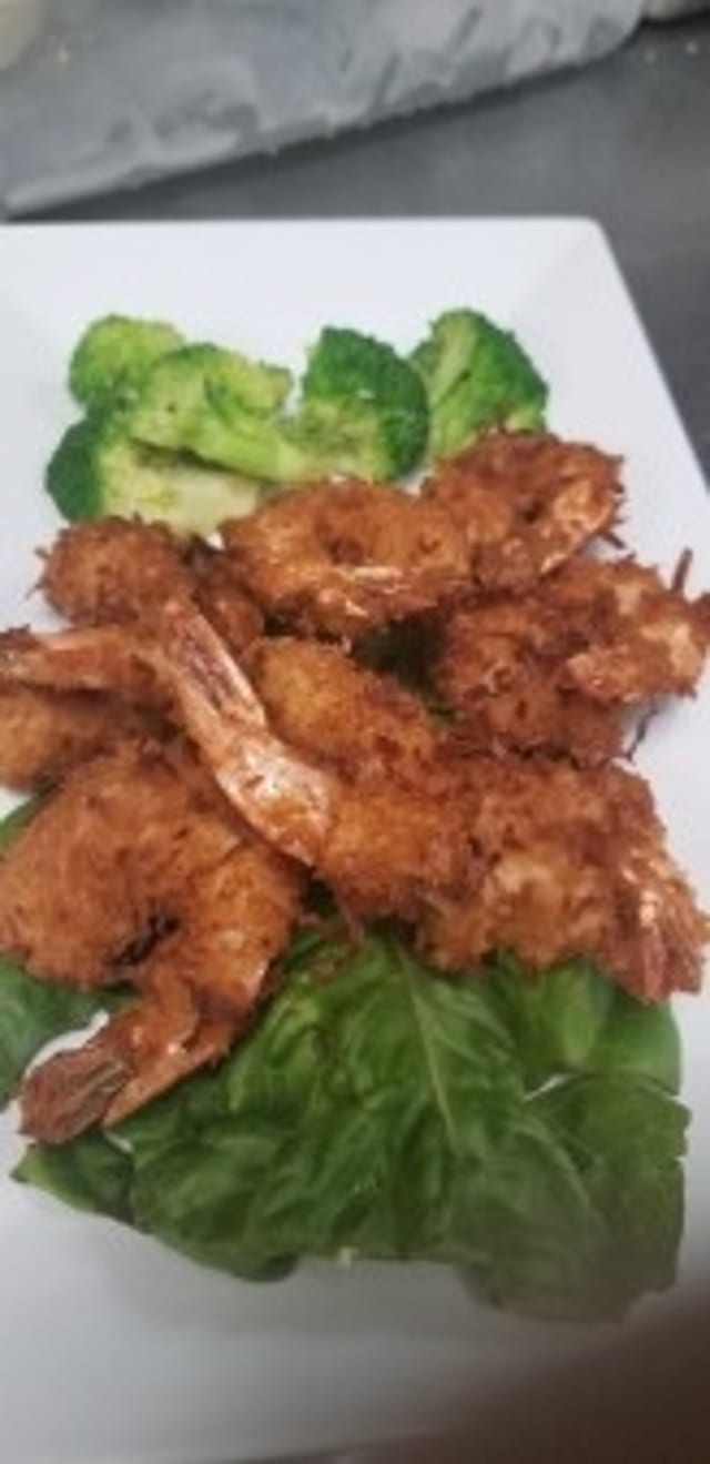 Coconut Shrimp (8 Pieces).