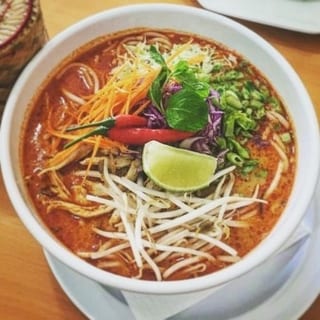 Curry Noodle Soup