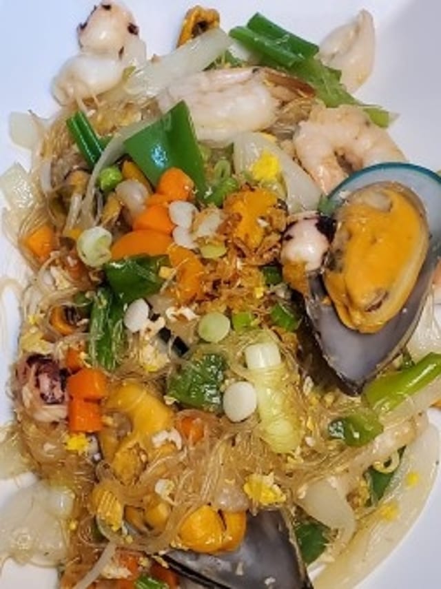 Pad Woon Sen.