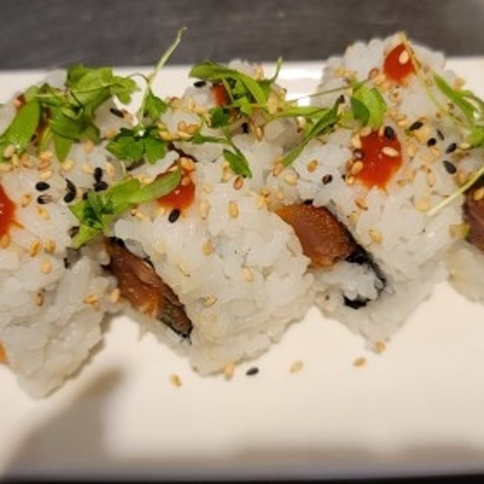 Delicious Spicy Tuna Roll