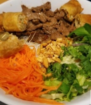 Vietnamese Noodle Salad -Mi Boon.