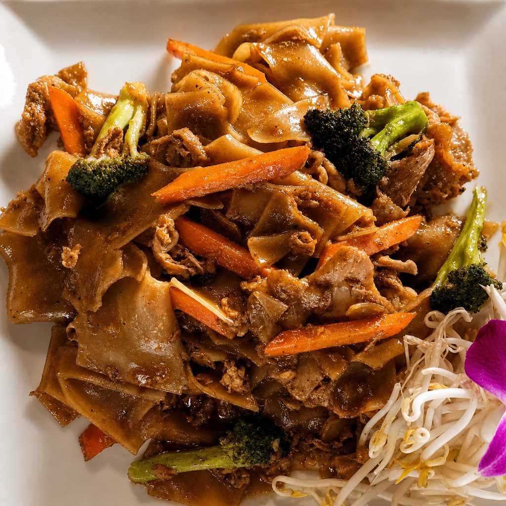 PAD SEE EW HALF PAN.
